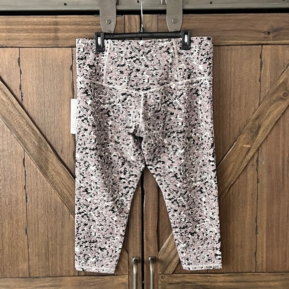 Athleta Textured 7/8 Tight Cropped Legging Meadow Decadent Chocolate Size 2X NWT - Picture 4 of 10